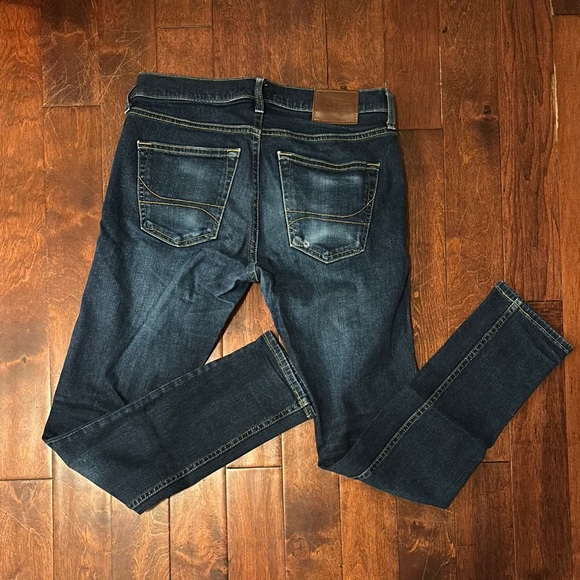 Men's Dark Wash Jeans - Picture 3 of 3